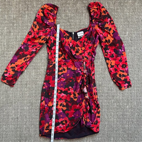 Saylor Alouette Painterly Poppy Dark Floral Mini Dress Size XS - Picture 9 of 11